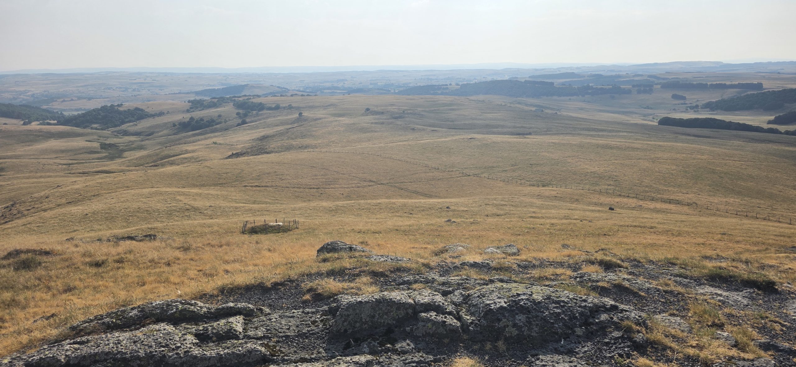 Plateau d'Aubrac Trek Évasion